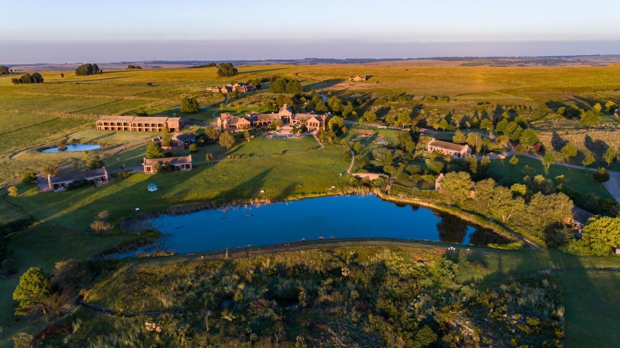 Gooderson Kloppenheim Country Estate Hotel Machadodorp Bagian luar foto