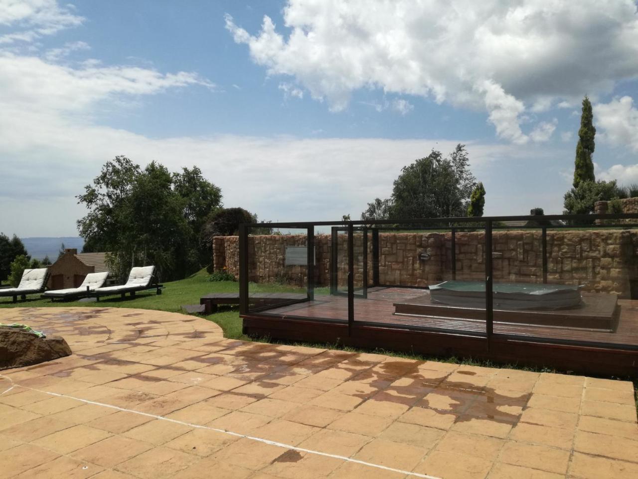 Gooderson Kloppenheim Country Estate Hotel Machadodorp Bagian luar foto